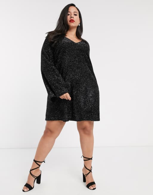 Vestido corto con oropeles y mangas acampanadas de ASOS DESIGN Curve, 4 de 4