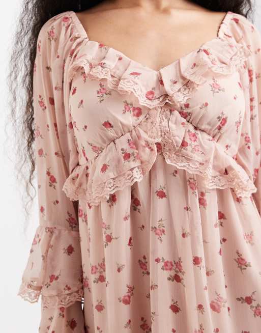 Vestido corto con volantes de chifón de Miss Selfridge Petite, 4 de 4