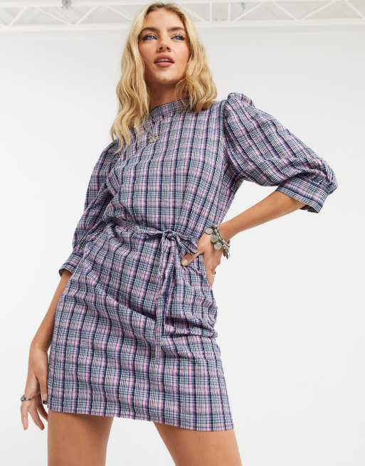 Vestido corto de cuadros azules con lazada en la cintura de Vila, 3 de 4