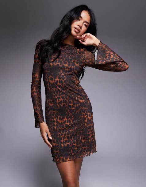 Vestido corto de manga larga con estampado de leopardo de malla de Brave Soul - view 1