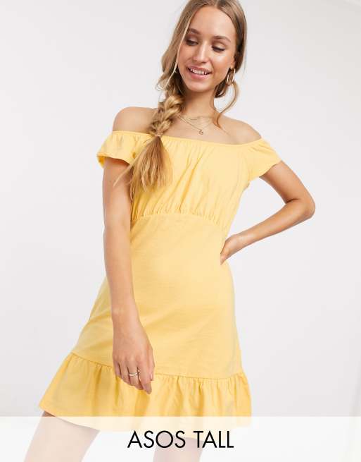 Vestido corto de verano con escote Bardot y sobrefalda en el bajo en color nata de ASOS DESIGN Tall