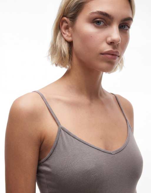Vestido corto gris de tirantes con cuello de pico de Weekday, 4 de 4