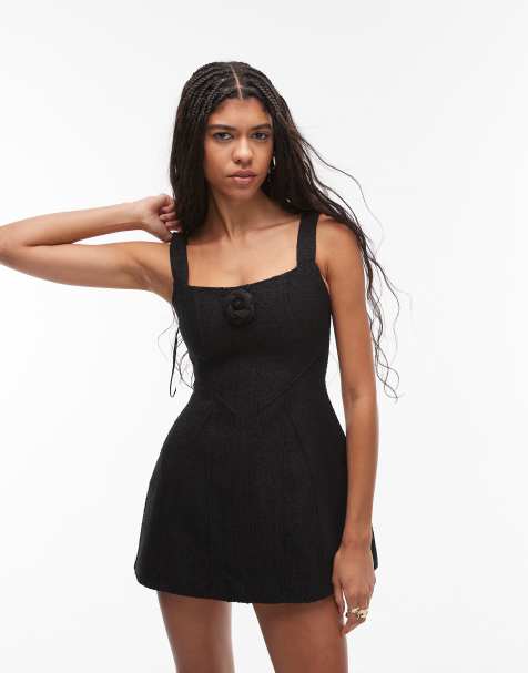Vestido corto negro acampanado con detalle estilo corsé y escote cuadrado de bouclé de Heiress Beverly Hills - view 1
