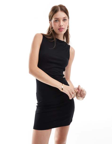 Vestido corto negro con cuello barco de Miss Selfridge - view 1