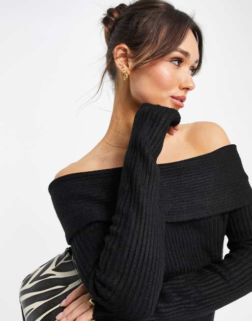 Vestido corto negro con escote Bardot de punto de NA-KD X Josefine, 4 de 4