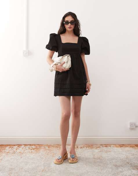 Vestido corto negro con mangas abullonadas y jaretas de Reclaimed Vintage - view 1