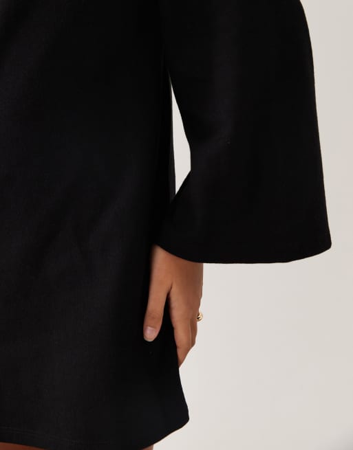 Vestido corto negro con mangas anchas de tejido muy suave de ASOS DESIGN, 3 de 4