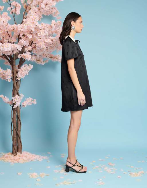 Vestido corto negro con patrón de jacquard de Sister Jane, 4 de 4