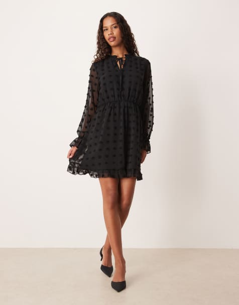 Vestido corto negro de manga larga de malla de plumeti de VILA - view 1