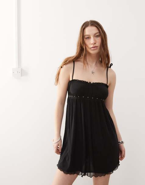 Vestido corto negro de tirantes con detalle de tachuelas Damiera de Motel - view 1