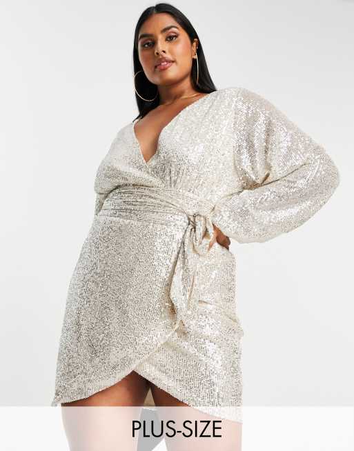 Vestido corto plateado con mangas globo y diseño adornado de Pretty Lavish Curve