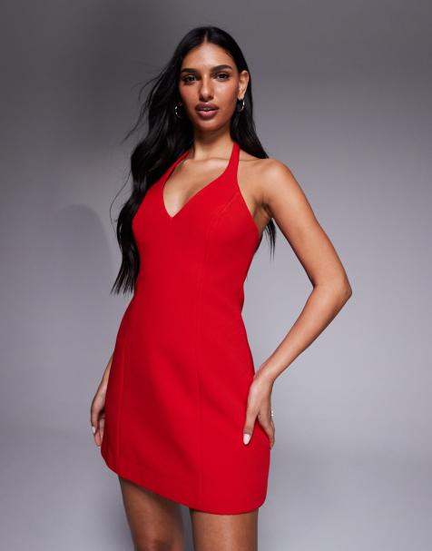 Vestido corto rojo con cuello halter escotado de crepé de Forever New - view 1