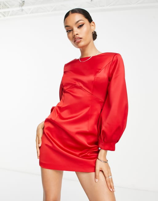 Vestido corto rojo con lazo en la espalda de Forever New Petite, 3 de 4