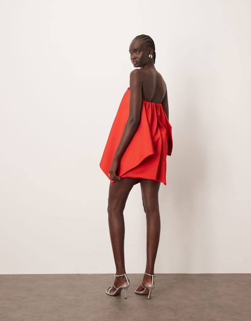 Vestido corto rojo de corte cuadrado con escote palabra de honor de ARRANGE, 4 de 4