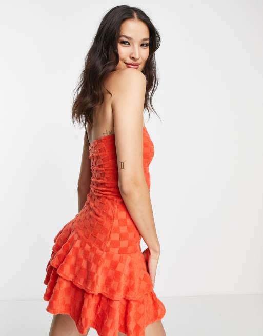 Vestido corto rojo de cuadros de tejido rizado Rara de COLLUSION, 2 de 4