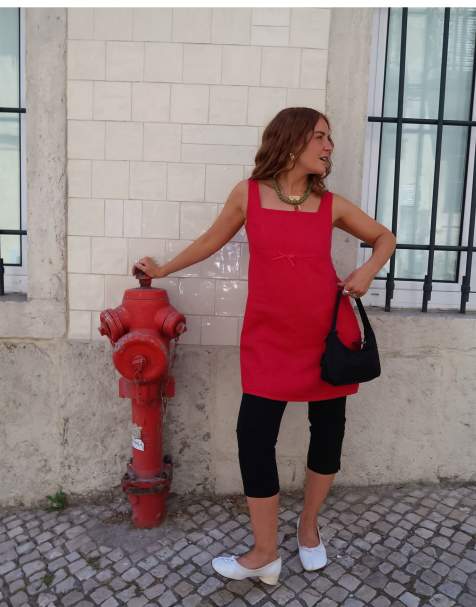Vestido corto rojo entallado de lino de Labelrail x Rebecca Olivia - view 1