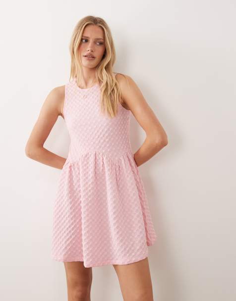 Vestido corto rosa flor de cerezo con bajo con vuelo de tejido texturizado de VILA - view 1