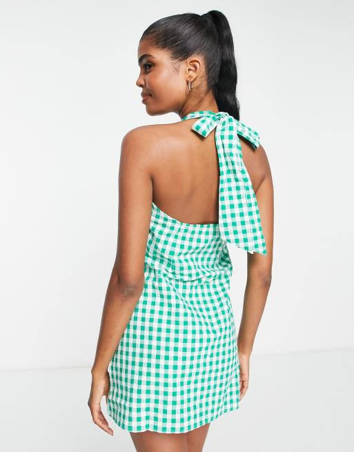 Vestido corto verde a cuadros vichy con cuello halter de Influence, 2 de 4