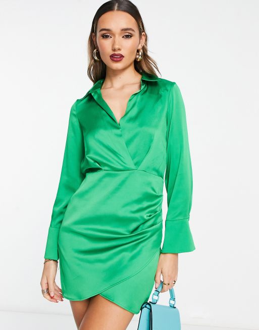 Vestido corto verde cruzado satén Mango | ASOS