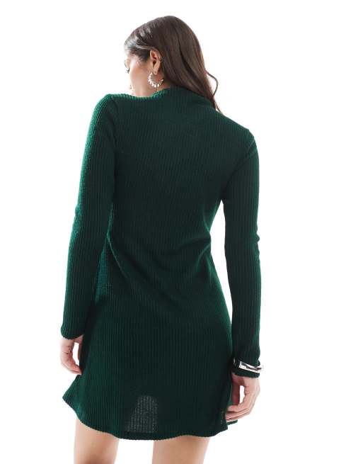 Vestido corto verde oscuro de canalé grueso cepillado de Miss Selfridge, 3 de 4