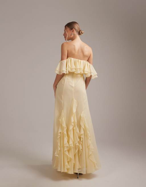 Vestido de dama de honor amarillo con escote Bardot y volantes de chifón de ASOS DESIGN, 2 de 5
