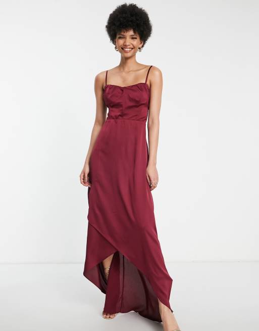 Vestido de dama de honor color baya de tirantes de satén de TFNC Tall, 3 de 4