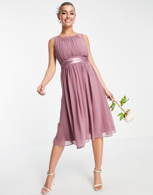 Vestido de dama de honor color malva de corte skater de Little Mistress