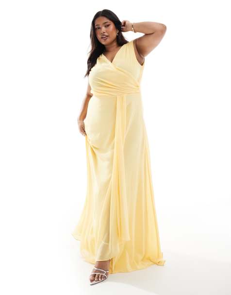 Vestido de dama de honor largo amarillo limón con parte delantera cruzada de chifón de TFNC Plus - view 1