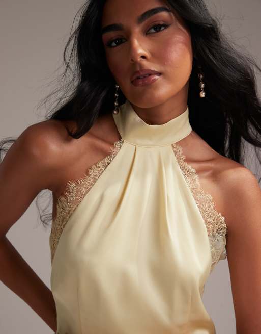 Vestido de dama de honor largo amarillo pastel de corte recto con cuello halter con detalle de encaje de ASOS DESIGN, 2 de 5