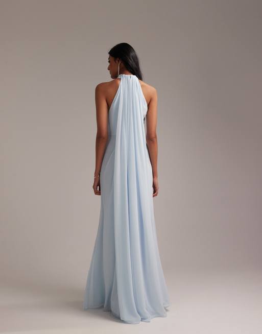 Vestido de dama de honor largo azul claro drapeado de estilo griego con cuello halter de ASOS DESIGN, 3 de 5