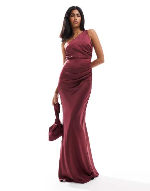 Vestido de dama de honor largo burdeos asimétrico de satén de Six