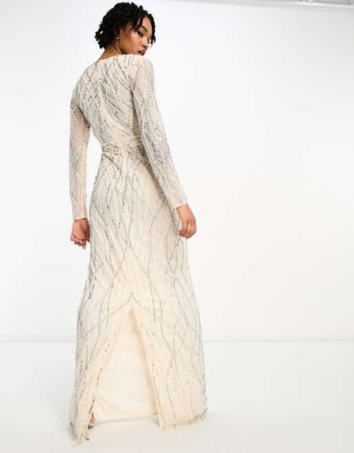 Vestido de dama de honor largo color champán con diseño integral adornado de Beauut Tall , 2 de 4