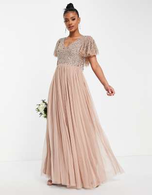 Vestido de dama de honor largo color topo con mangas acampanadas y corpiño adornado de Beauut