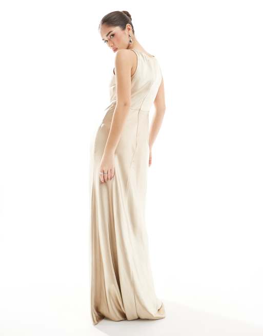Vestido de dama de honor largo dorado con cuello desbocada de satén de Six Stories, 4 de 4