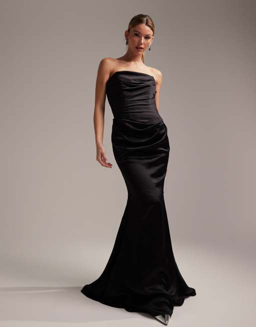 Vestido de dama de honor largo negro con escote palabra de honor de satén de ASOS DESIGN, 3 de 5
