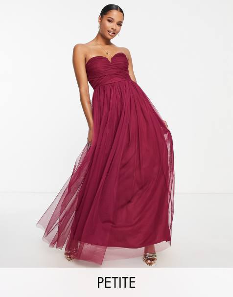 Vestido de dama de honor largo rojo ciruela con escote corazón de Anaya Petite - view 1