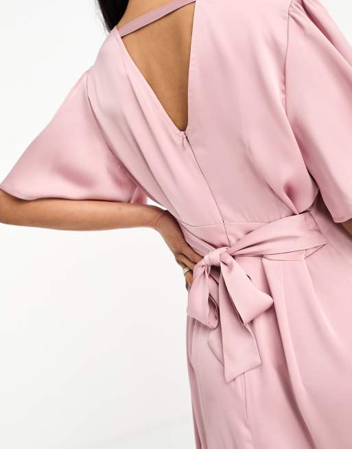 Vestido de dama de honor largo rosa con mangas acampanadas y lazada en la cintura de Vila, 3 de 4