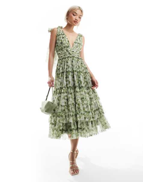 Vestido de dama de honor midi verde oliva con estampado floral y lazos en los hombros Madison de Lace & Beads - view 1