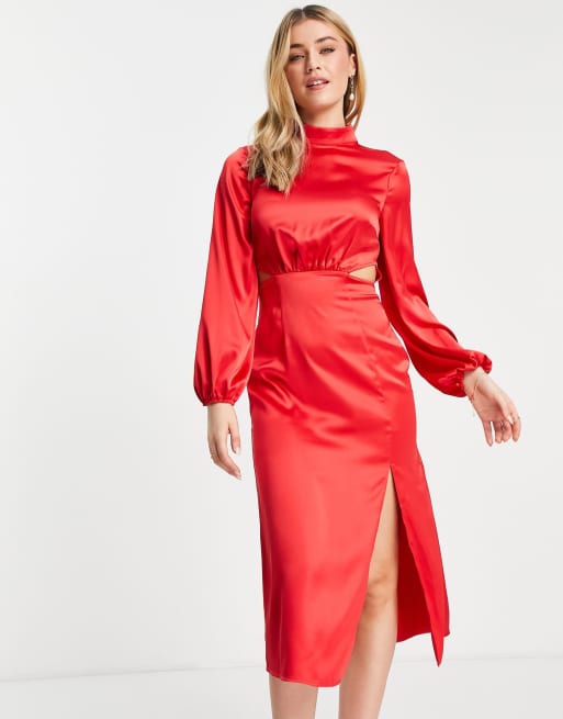 Vestido fiesta rojo con aberturas de satén de Miss Selfridge |