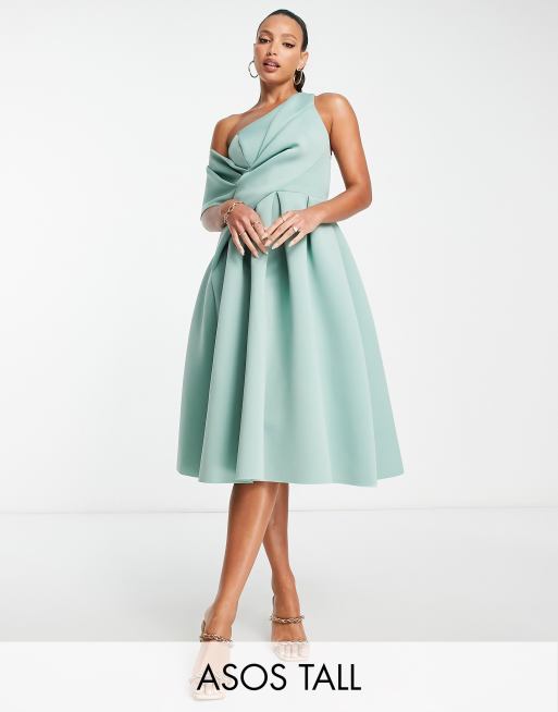 Vestido de graduación midi color salvia escarchado con hombro descubierto de ASOS DESIGN Tall 