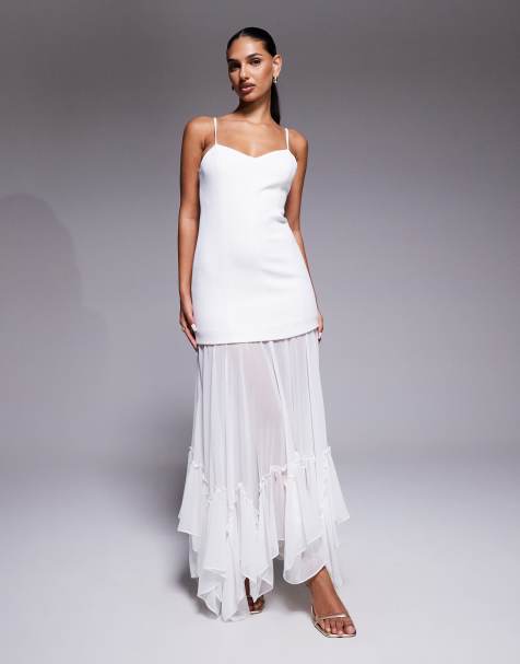 Vestido de novia largo blanco marfil de tirantes con bajo transparente de picos de Forever New - view 1