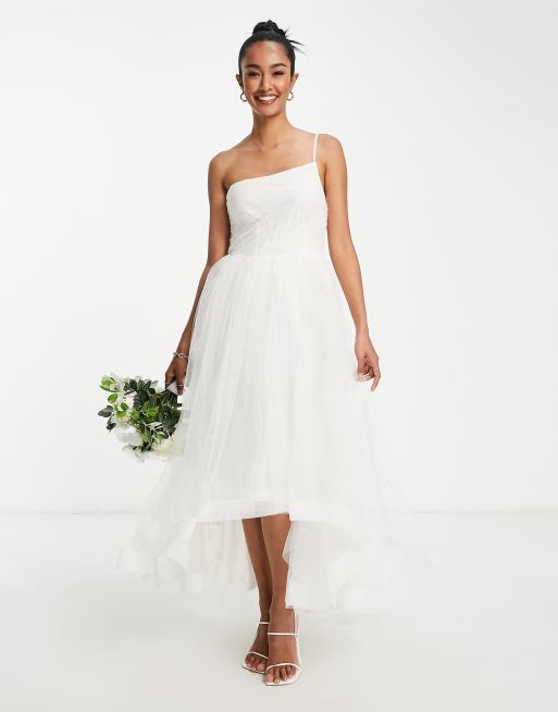 Vestido de novia largo color marfil con pecho asimétrico de Lace & Beads, 3 de 4