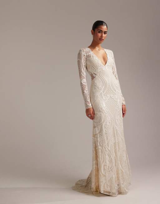 Vestido de novia largo color marfil escotado de manga larga con bordados de ASOS DESIGN