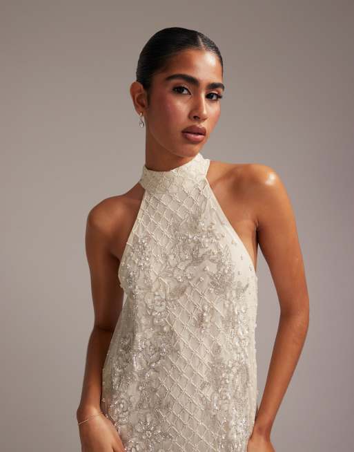 Vestido de novia largo con cuello halter, diseño floral con