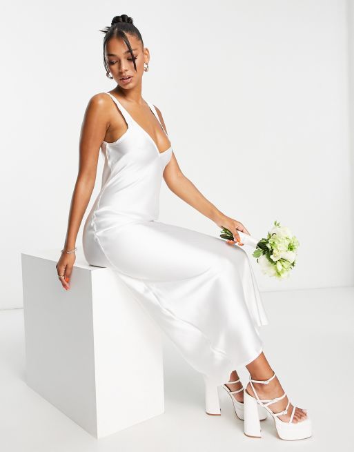 Vestido de novia lencero blanco minimalista de satén de Blume