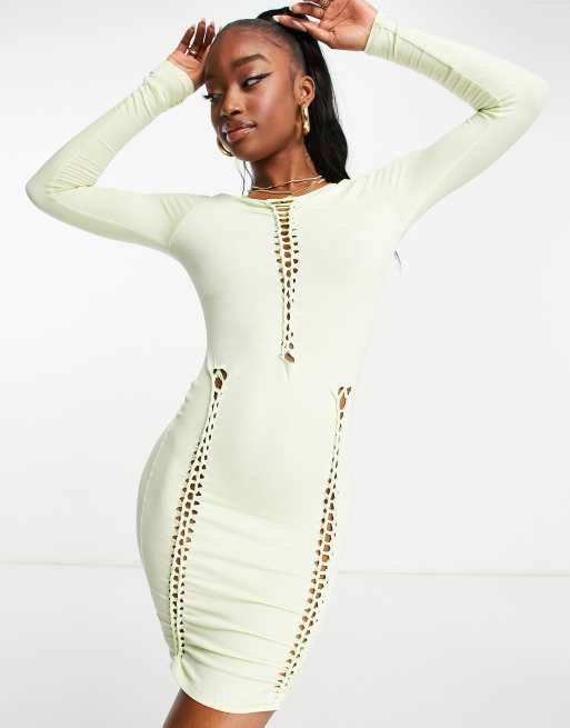 Vestido de playa corto amarillo con detalle enrejado de ASOS DESIGN, 4 de 4