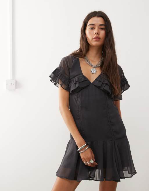 Vestido de tarde corto gris carbón con solapas estilo capa de Reclaimed Vintage