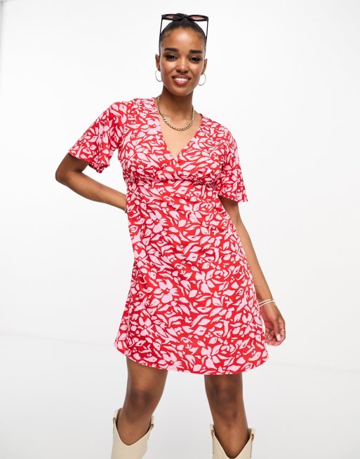 Vestido de tarde corto rojo y rosa con estampado floral de New Look, 4 de 4