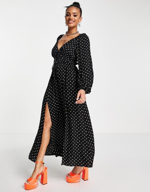 Vestido de tarde largo con estampado de lunares y cintura fruncida de ASOS DESIGN, 4 de 4