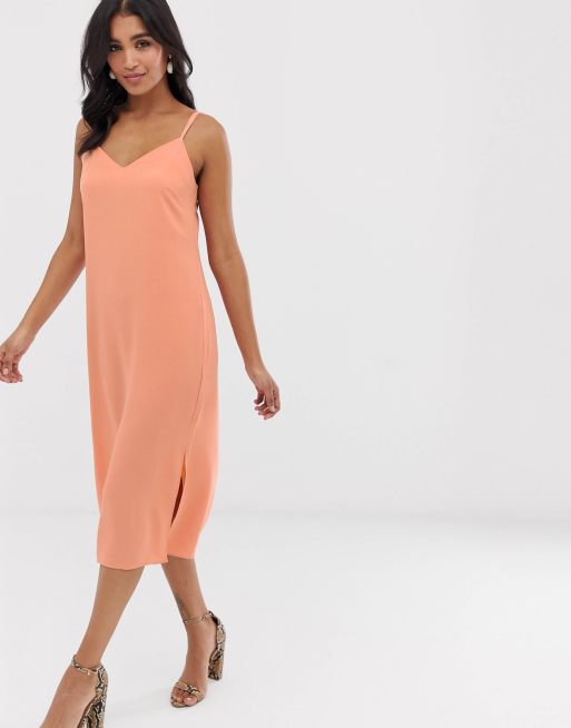 Vestido de tirantes finos en naranja de Warehouse